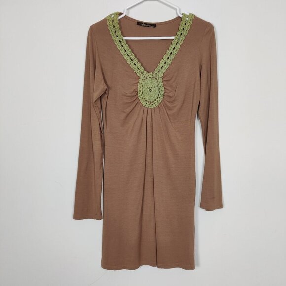 frame de paris Tops - Frame De Paris Women's Blouse Size XS Tan Green Crochet V Neck Bodycon Y2K Style